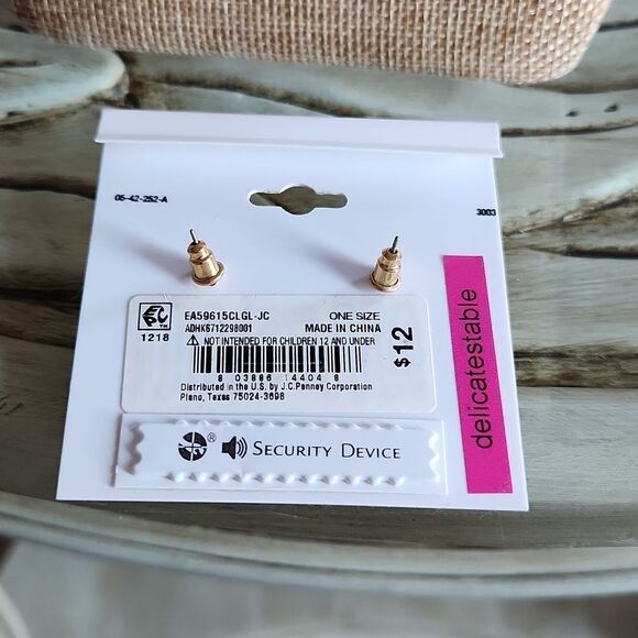 Necklace  - Picture 5 of 5